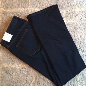 NWT  GAP 1969 ‘perfect boot’ jeans